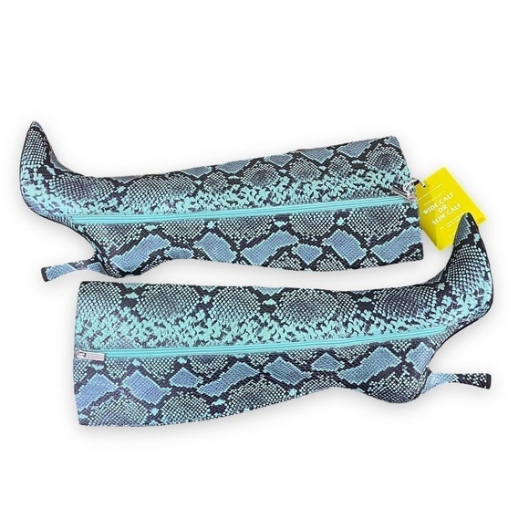 Gianni Bini Lennoxe Snake Print Leather Tall 4" Heel Black Teal Boots 6.5 NWT - Picture 4 of 13